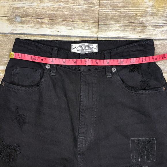 We the Free Black Curvy Straight Distressed Grunge Thrashed Jeans Womens Sz 25 - Picture 3 of 9